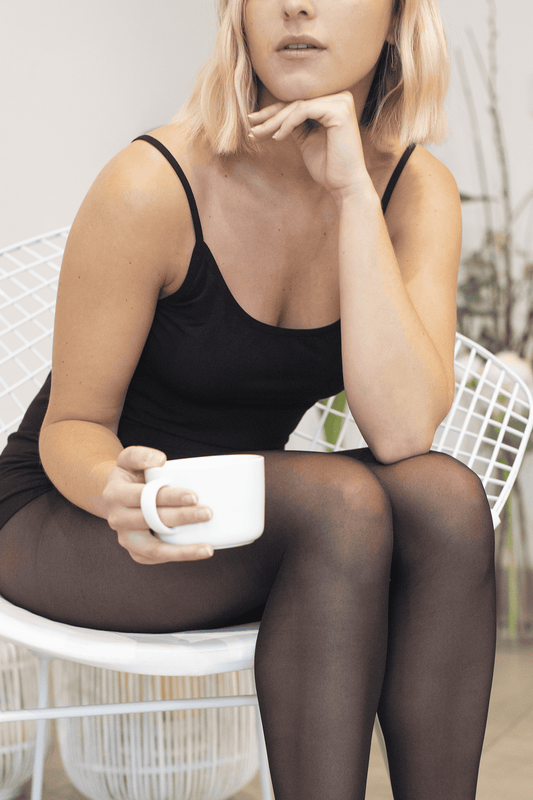 Caraco Bretelles Fines Pure Skin - Noir