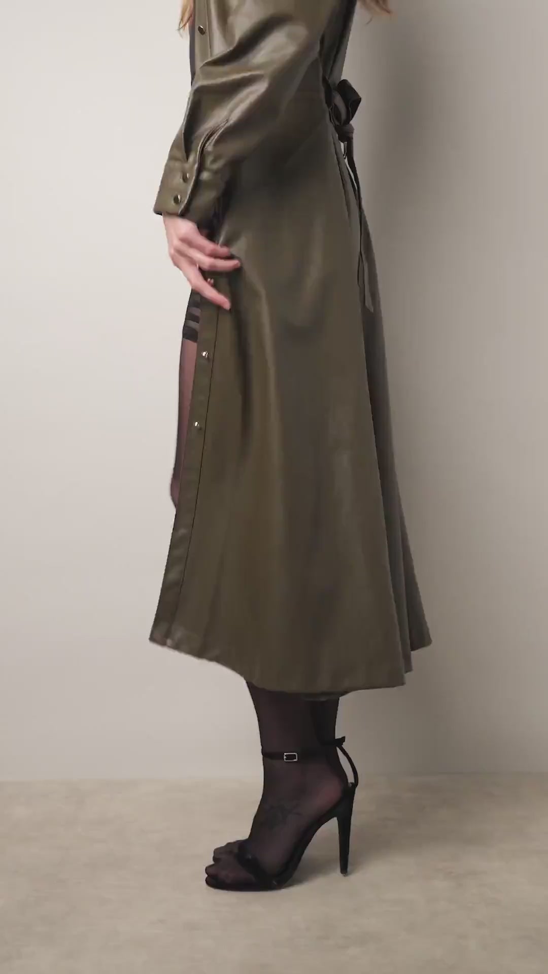 Bas-Top Transparent Satiné 20D - Nearly Black